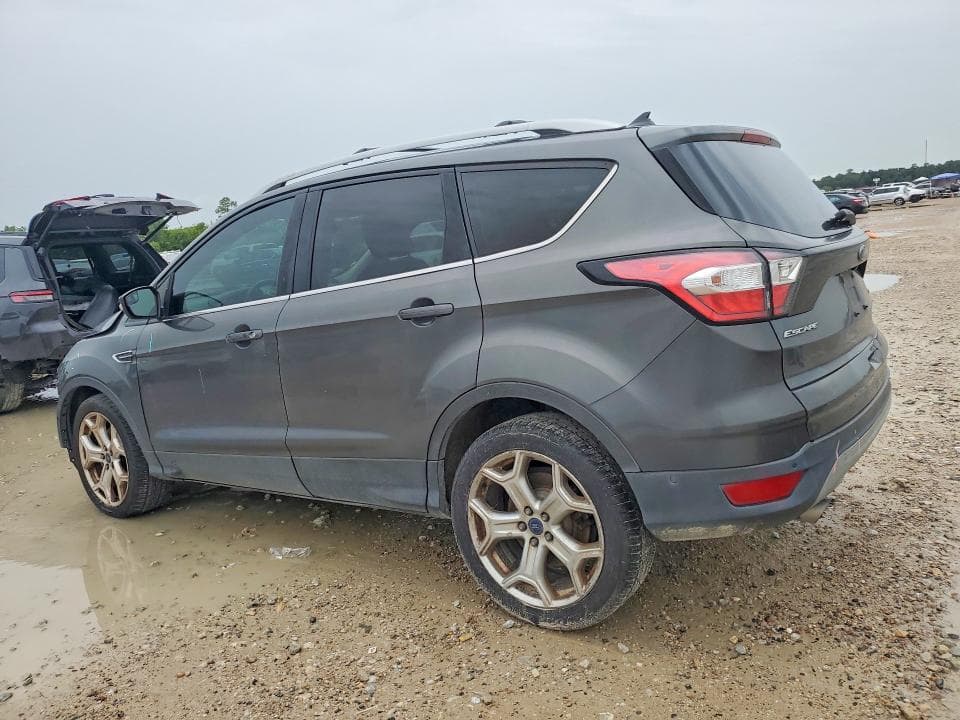 2018 FORD ESCAPE TITANIUM 2