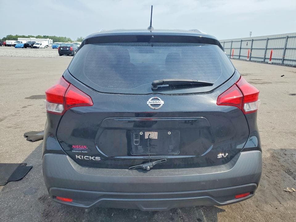 2019 NISSAN KICKS SV 6