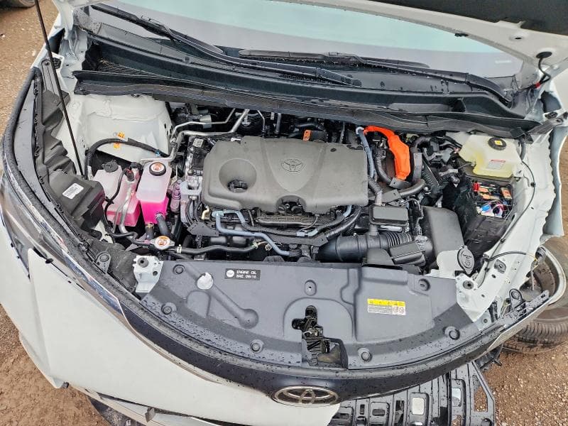 2026 TOYOTA SIENNA LE 12