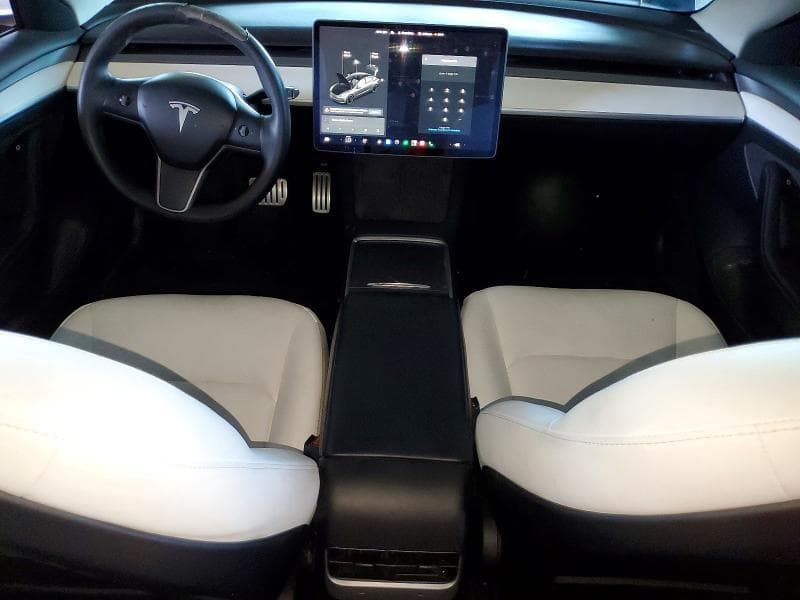2022 TESLA MODEL 3 8