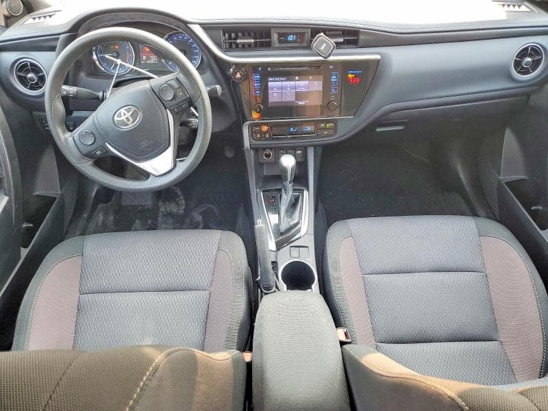 2018 TOYOTA COROLLA L 8