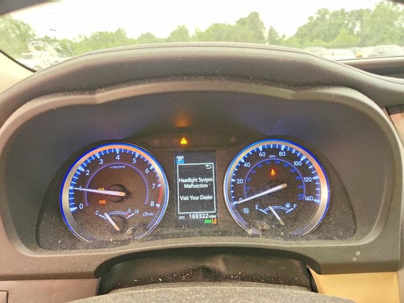 2018 TOYOTA HIGHLANDER XLE 9