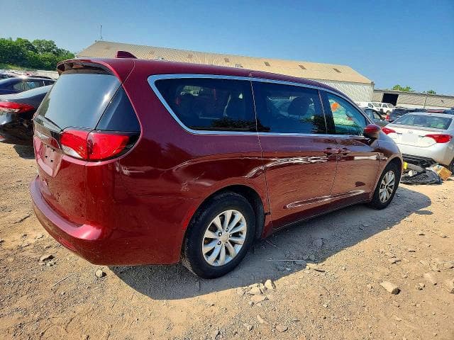 2017 CHRYSLER PACIFICA TOURING 3