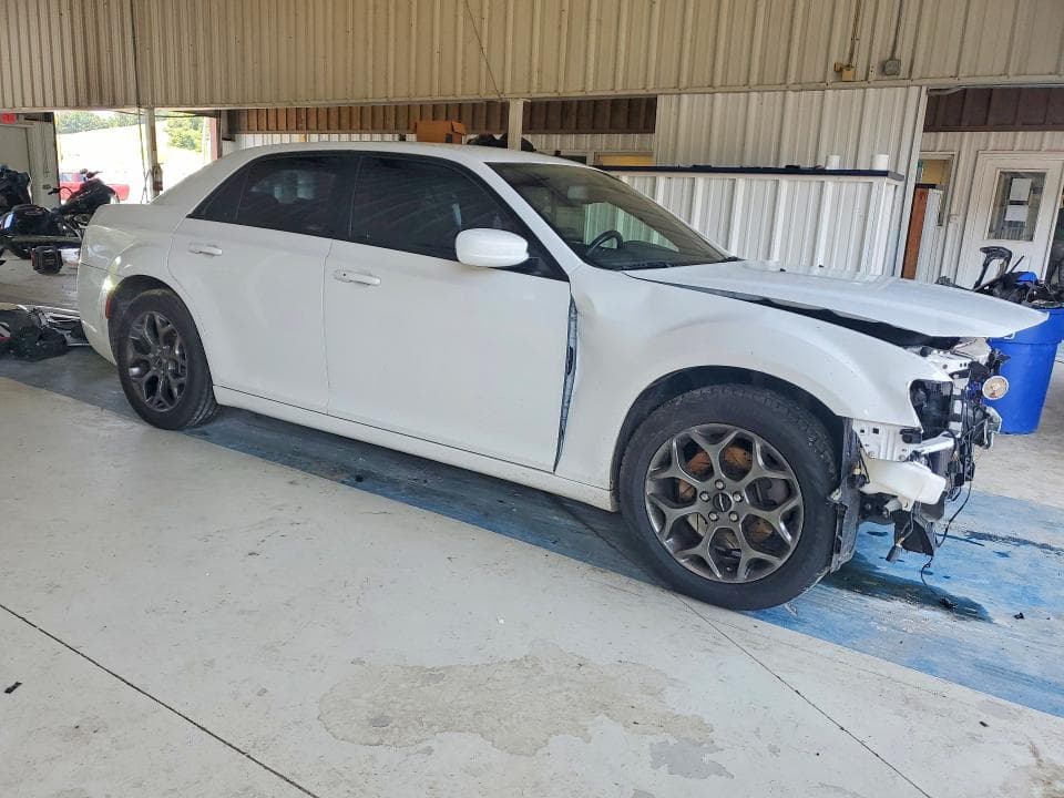 2017 CHRYSLER 300 S 4