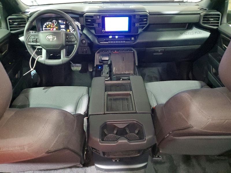 2026 TOYOTA TUNDRA SR5 8