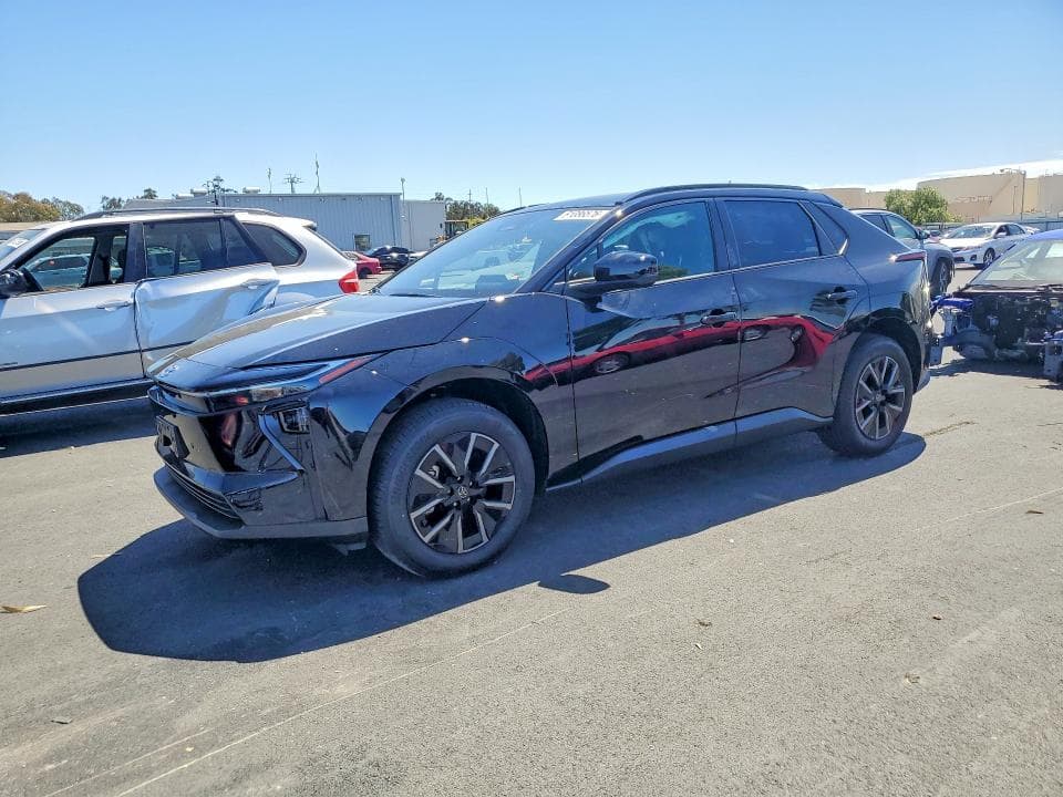 2026 TOYOTA BZ XLE PLUS - 1