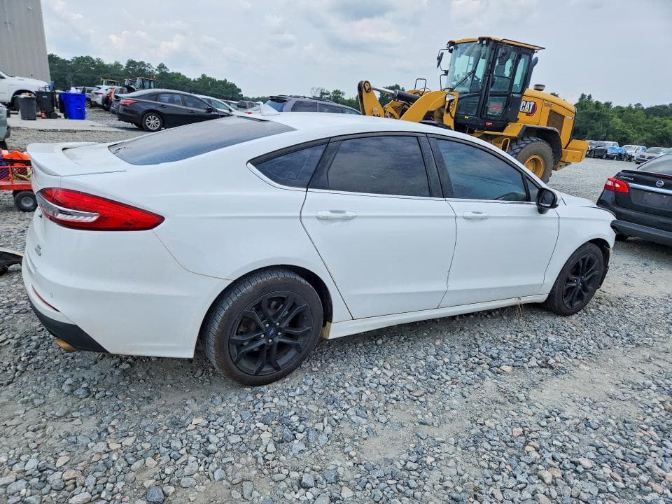 2019 FORD FUSION SE 3