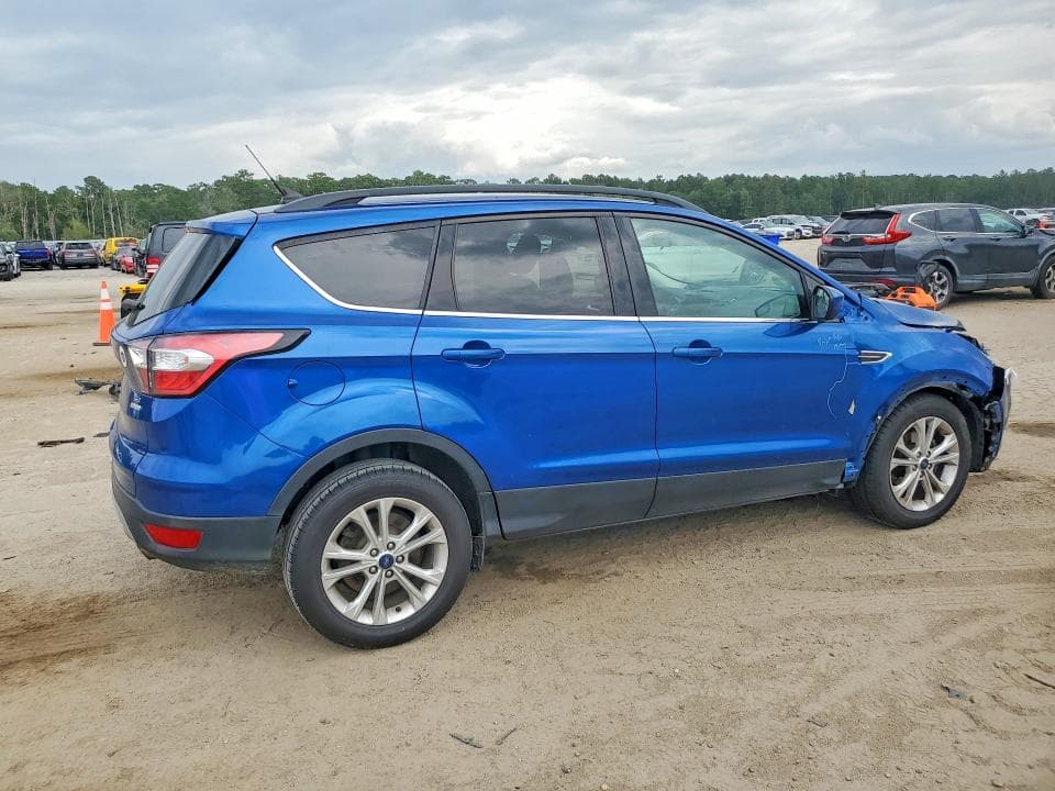 2018 FORD ESCAPE SE 3