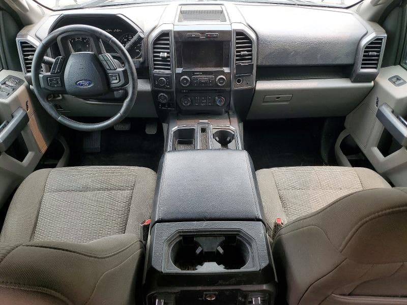 2017 FORD F150 SUPERCREW 8