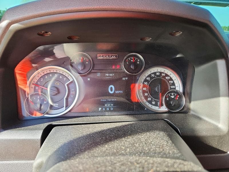 2019 RAM 1500 CLASSIC SLT 9