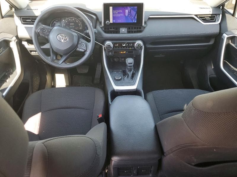 2024 TOYOTA RAV4 LE 8
