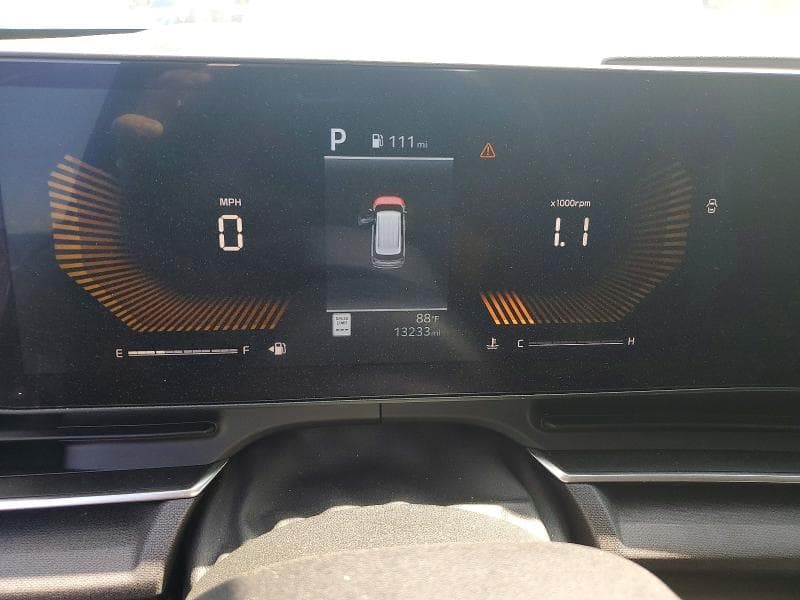 2026 KIA CARNIVAL EX 9