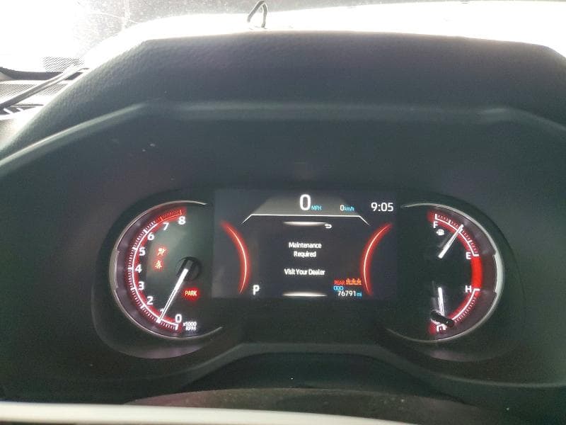 2025 TOYOTA RAV4 LE 9