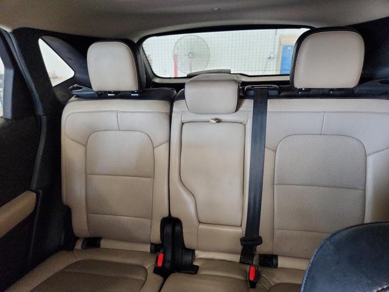 2020 FORD ESCAPE TITANIUM 10