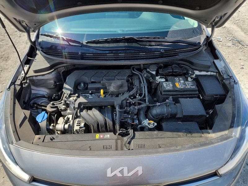 2022 KIA RIO S 11
