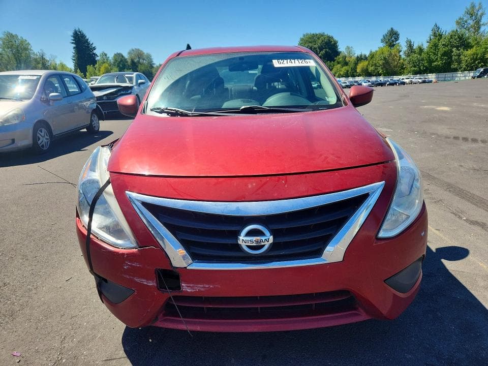 2017 NISSAN VERSA 1.6 SV 5