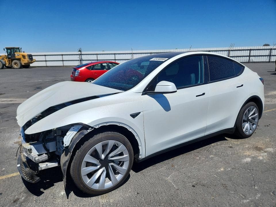 2026 TESLA MODEL Y - 1