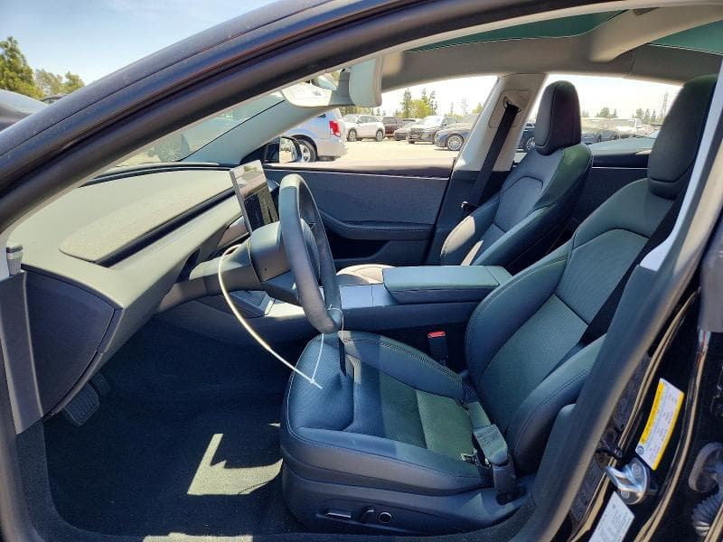 2025 TESLA MODEL 3 7
