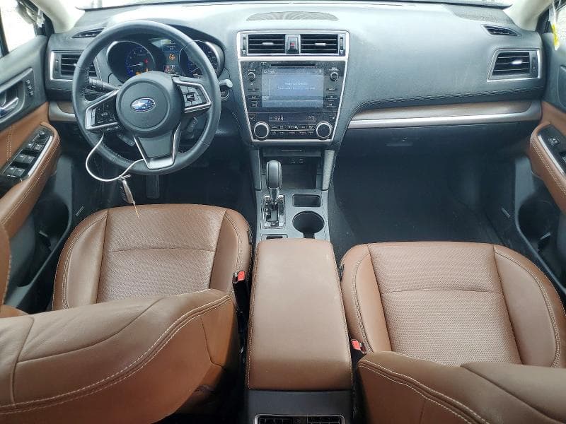 2018 SUBARU OUTBACK TOURING 8