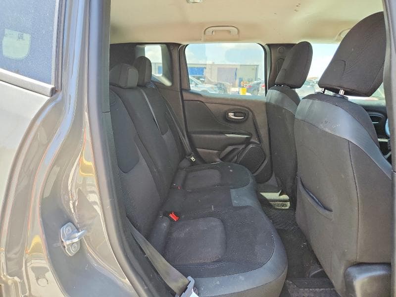 2023 JEEP RENEGADE LATITUDE 11