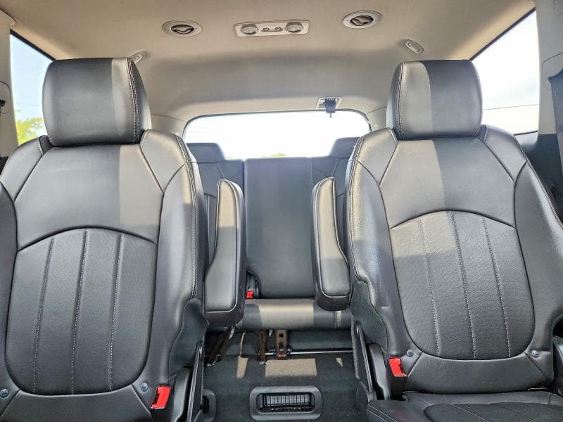 2017 BUICK ENCLAVE 10