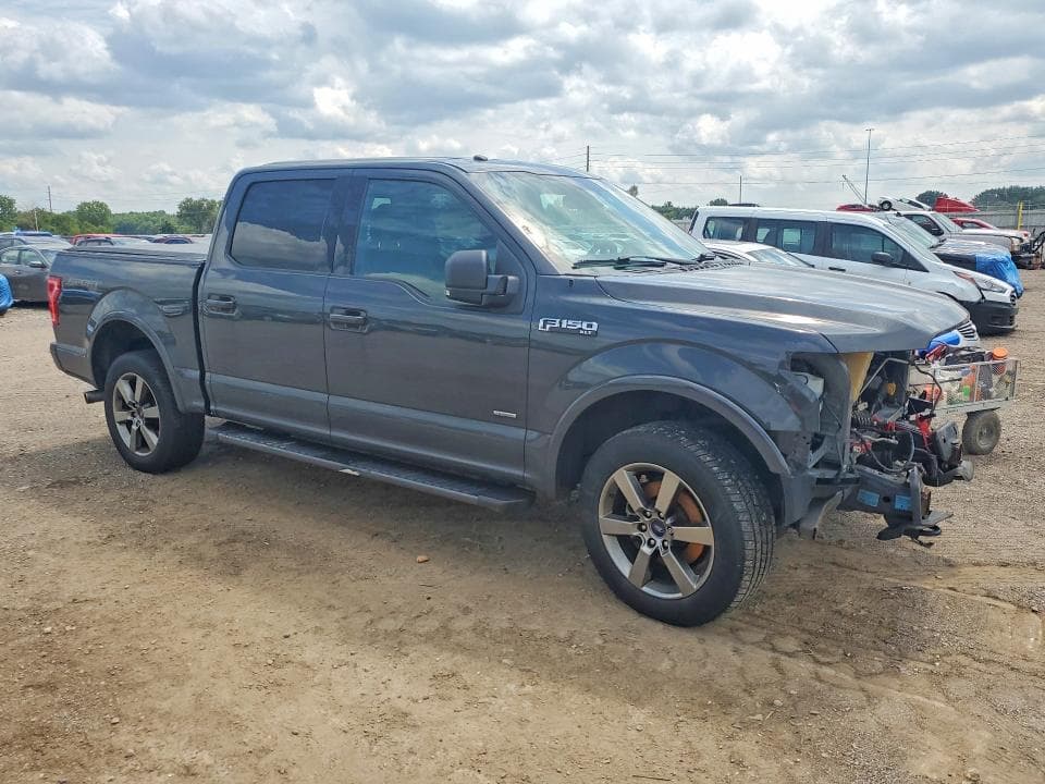 2017 FORD F150 SUPERCREW 4