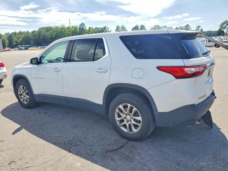 2018 CHEVROLET TRAVERSE LS 2
