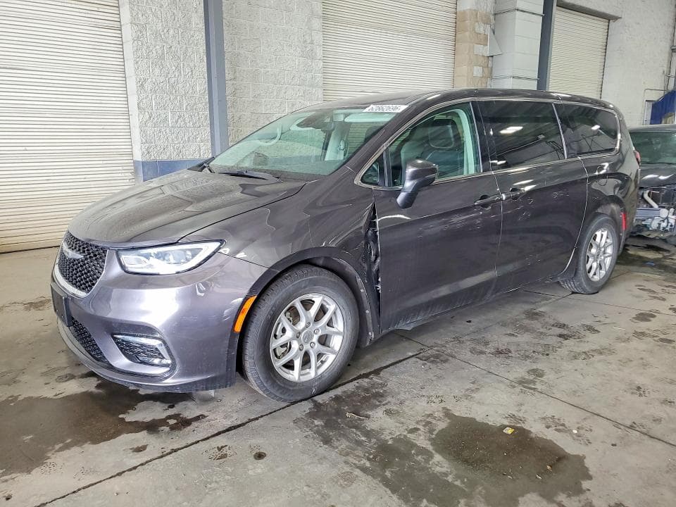 2023 CHRYSLER PACIFICA TOURING L - 1