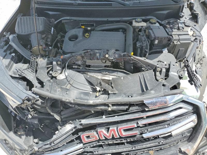 2023 GMC TERRAIN SLT 11