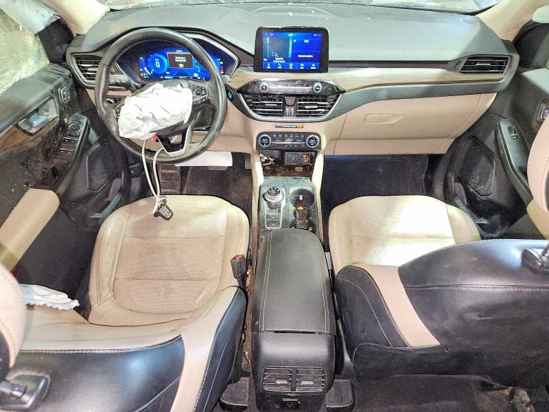 2020 FORD ESCAPE TITANIUM 8