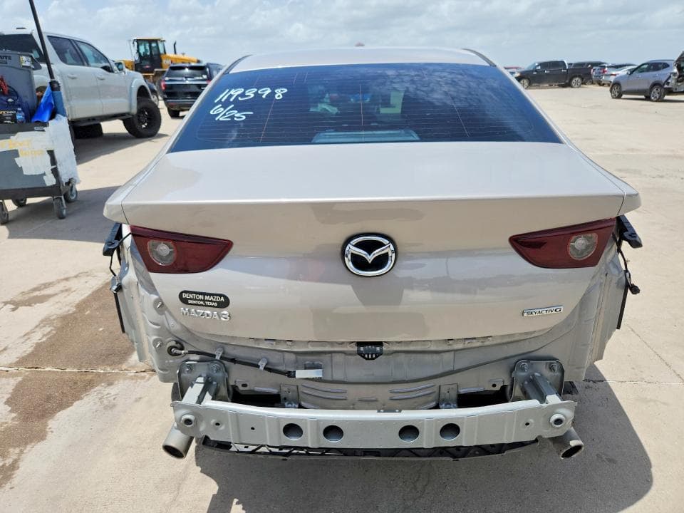 2024 MAZDA 3 PREFERRED 6