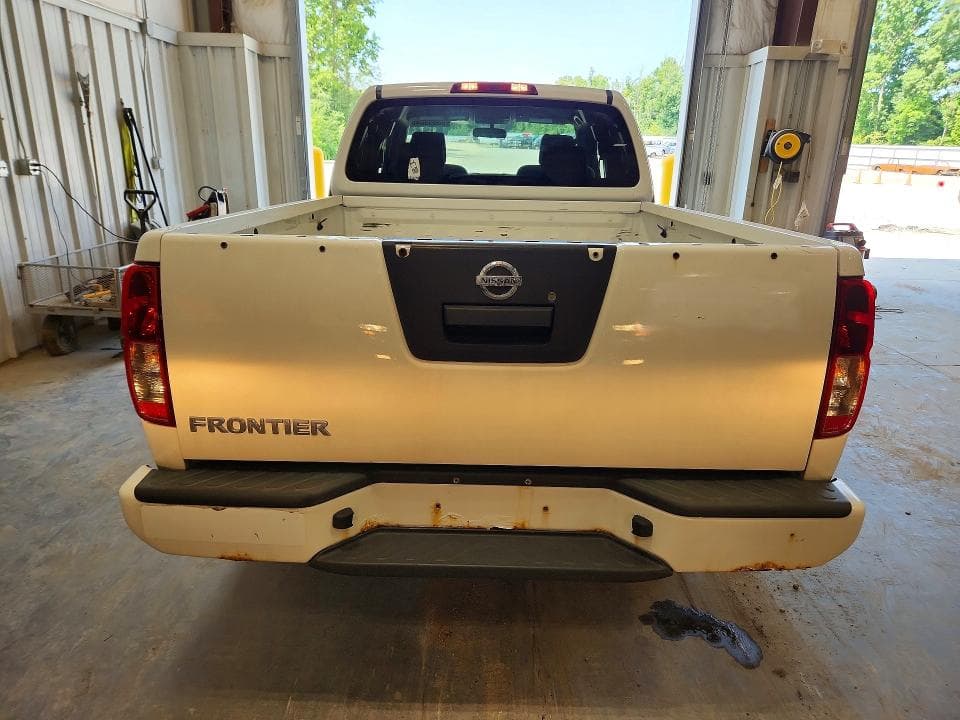 2019 NISSAN FRONTIER S 6