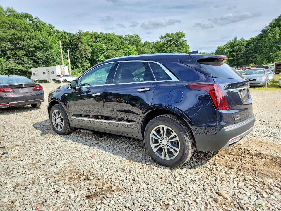 2022 CADILLAC XT5 PREMIUM LUXURY 2