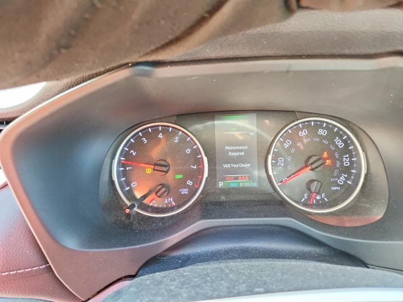 2019 TOYOTA RAV4 LE 9