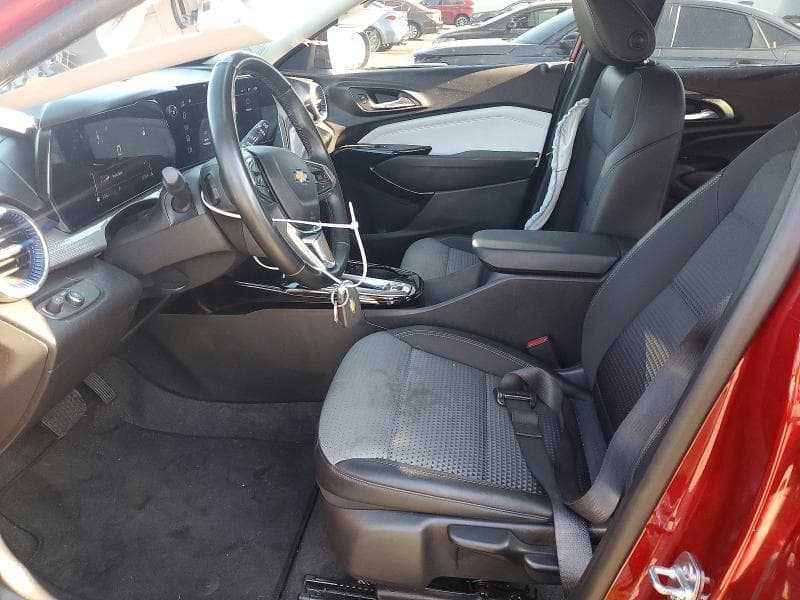 2025 CHEVROLET TRAX 1LT 7