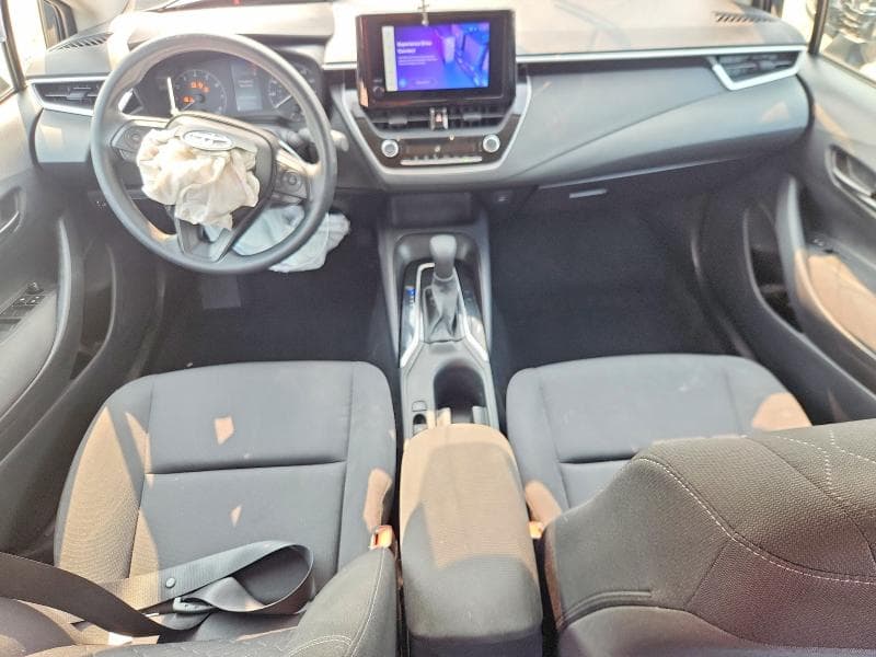 2025 TOYOTA COROLLA LE 8