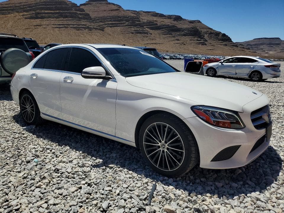 2019 MERCEDES-BENZ C 300 4