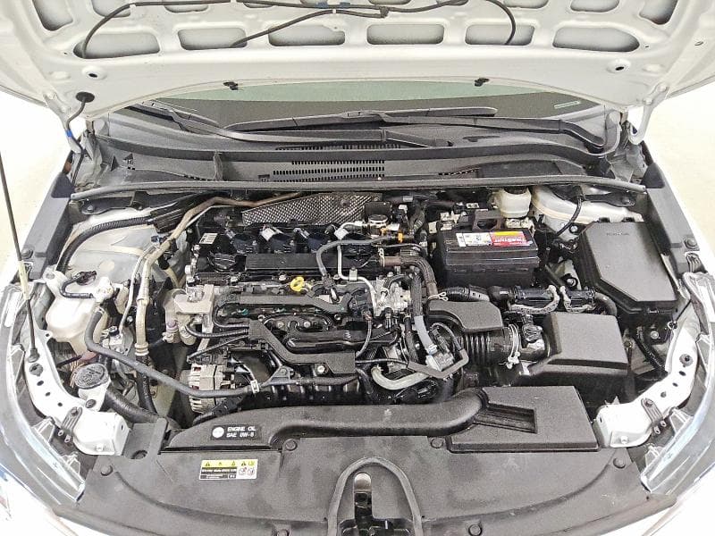 2024 TOYOTA COROLLA LE 11