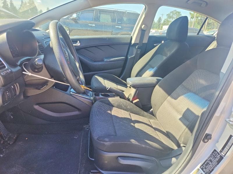 2017 KIA FORTE LX 7