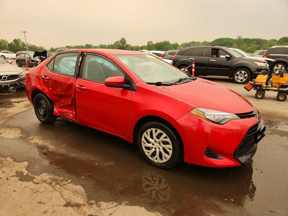 2017 TOYOTA COROLLA LE 4