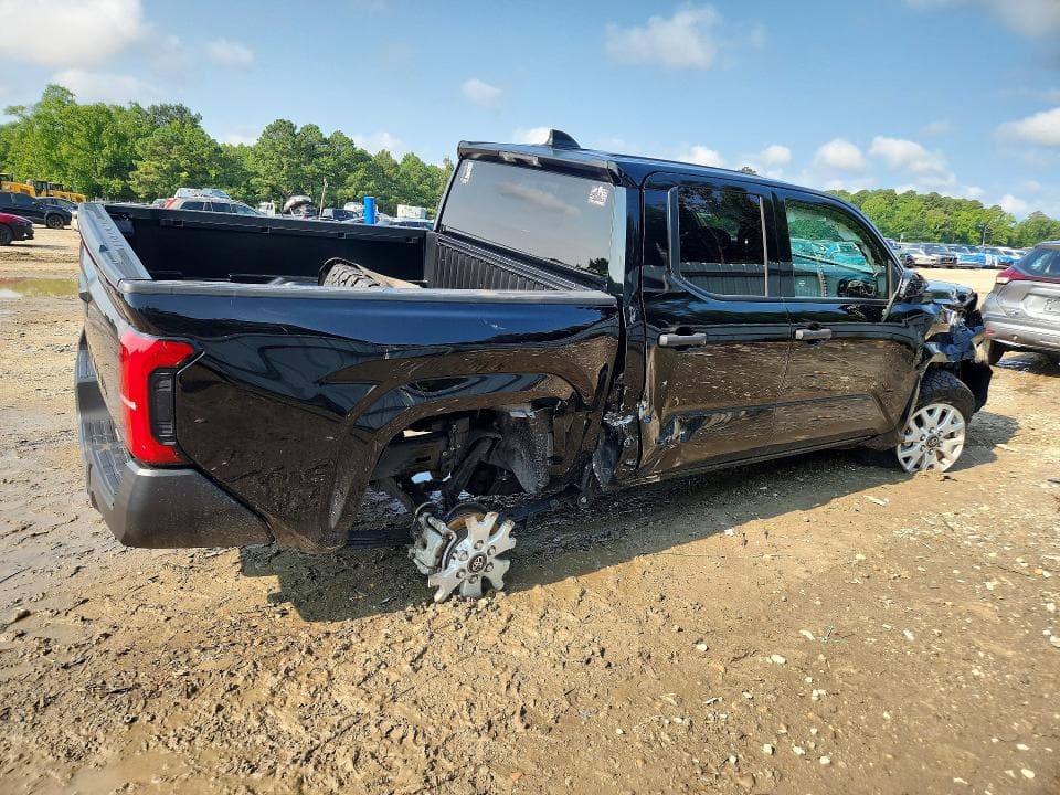 2024 TOYOTA TACOMA SR 3