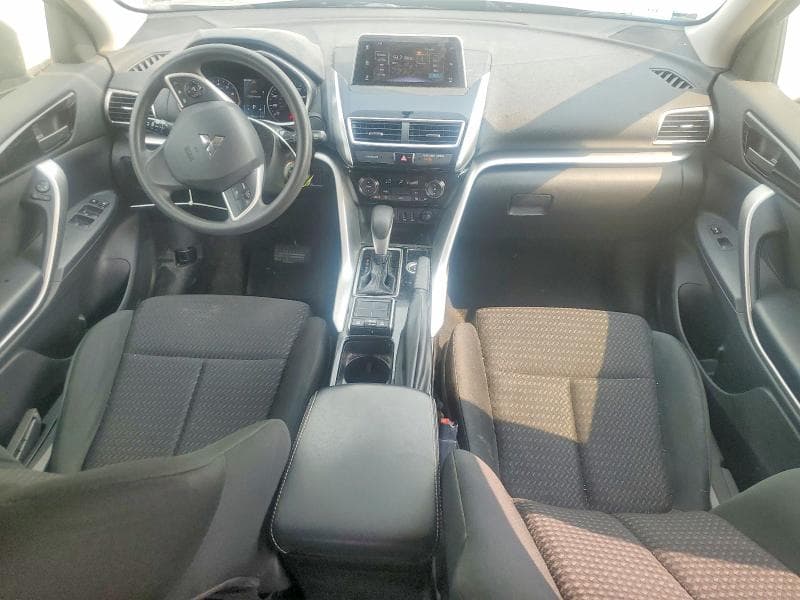 2018 MITSUBISHI ECLIPSE CROSS LE 8