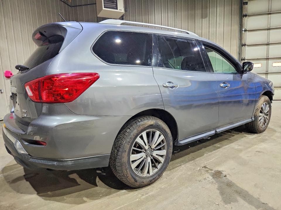 2017 NISSAN PATHFINDER SV 3