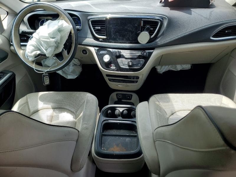 2017 CHRYSLER PACIFICA EHYBRID PLATINUM 8