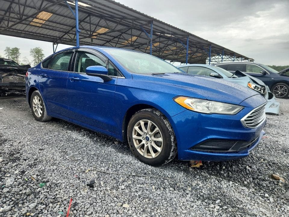 2017 FORD FUSION S 4