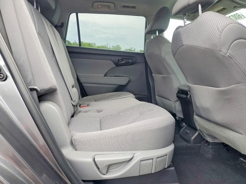 2023 TOYOTA HIGHLANDER LE 11