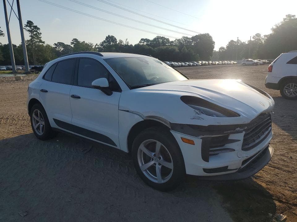 2020 PORSCHE MACAN 4