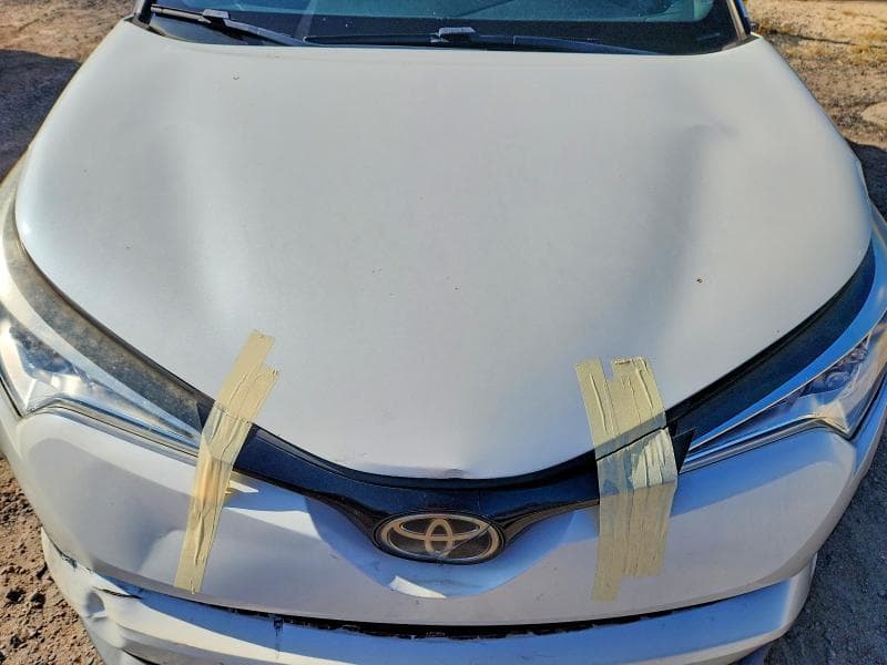 2018 TOYOTA C-HR XLE 12