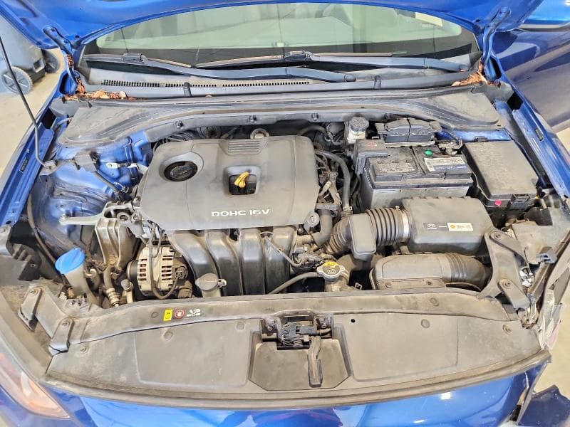 2018 HYUNDAI ELANTRA SEL 11