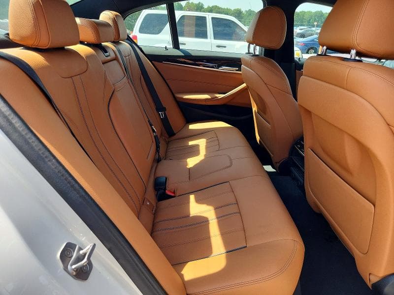 2019 BMW 540 I 10